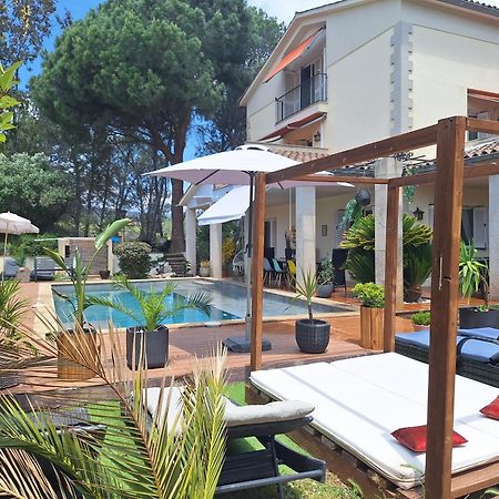 Les Canyes Cottage, Private Villa Resort Piera Экстерьер фото