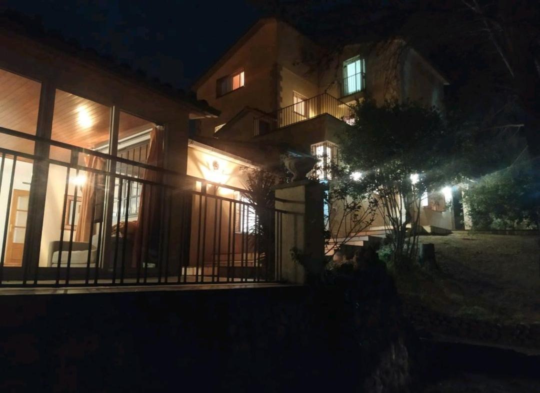 Les Canyes Cottage, Private Villa Resort Piera Экстерьер фото