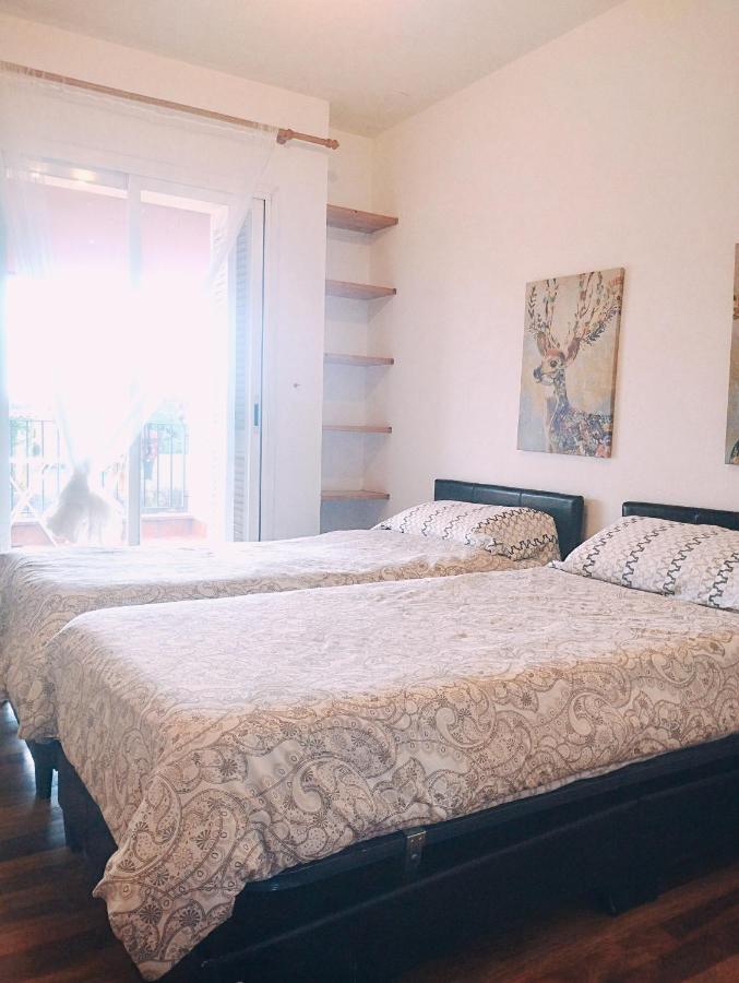 Les Canyes Cottage, Private Villa Resort Piera Экстерьер фото