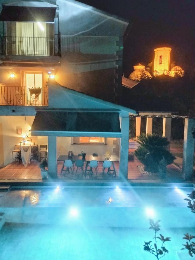 Les Canyes Cottage, Private Villa Resort Piera Экстерьер фото