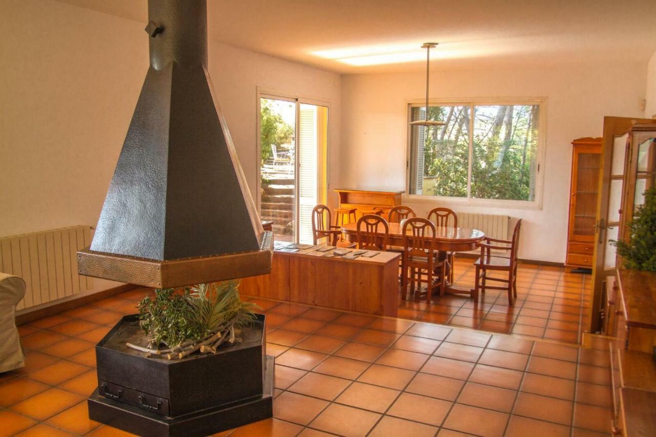 Les Canyes Cottage, Private Villa Resort Piera Экстерьер фото