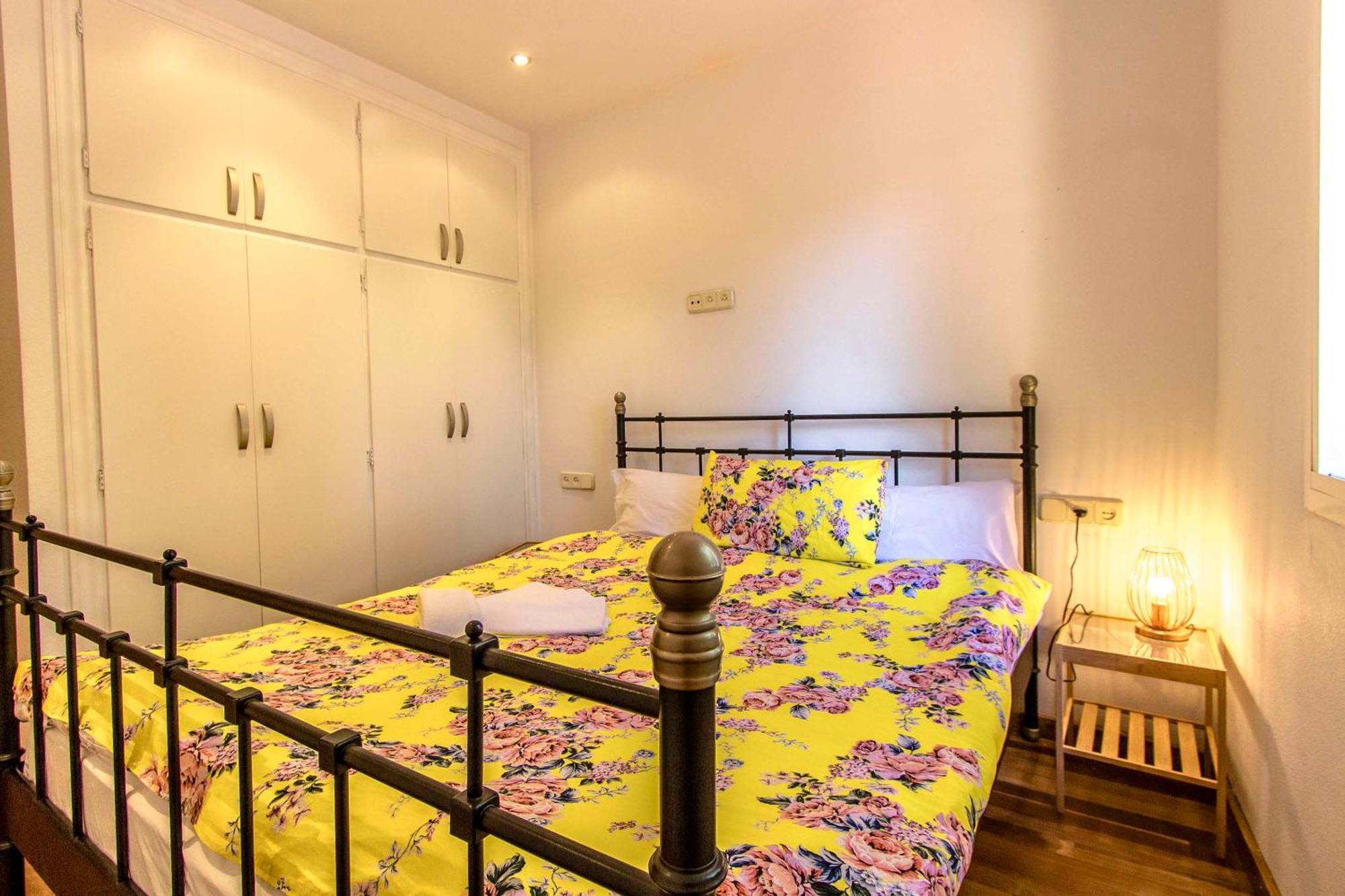 Les Canyes Cottage, Private Villa Resort Piera Экстерьер фото